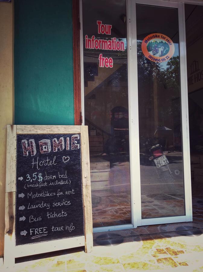 Homie Hostel & Tour Ha Giang Extérieur photo